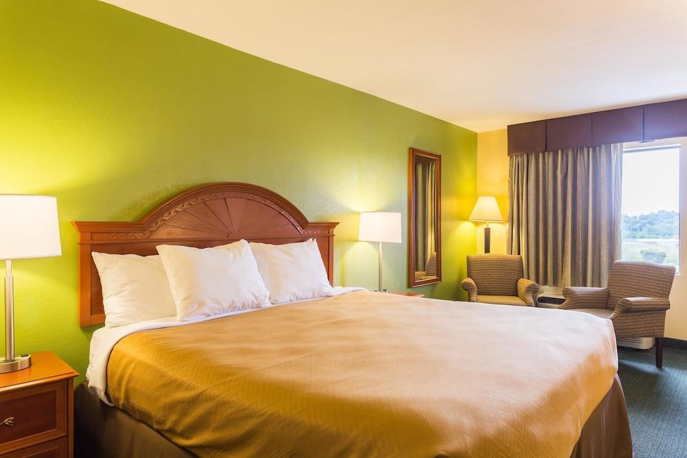 Econo Lodge White Pine Morristown I-81 & I-40 Split מראה חיצוני תמונה