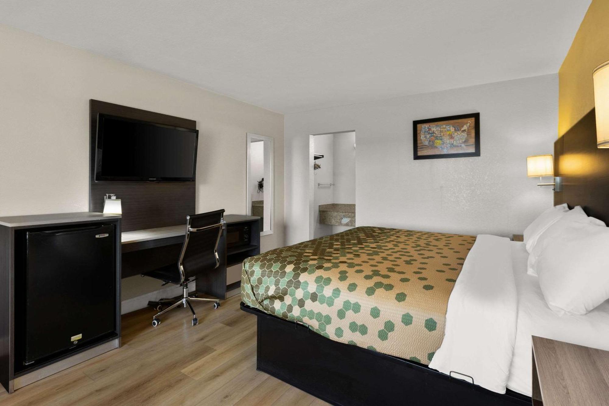 Econo Lodge White Pine Morristown I-81 & I-40 Split מראה חיצוני תמונה