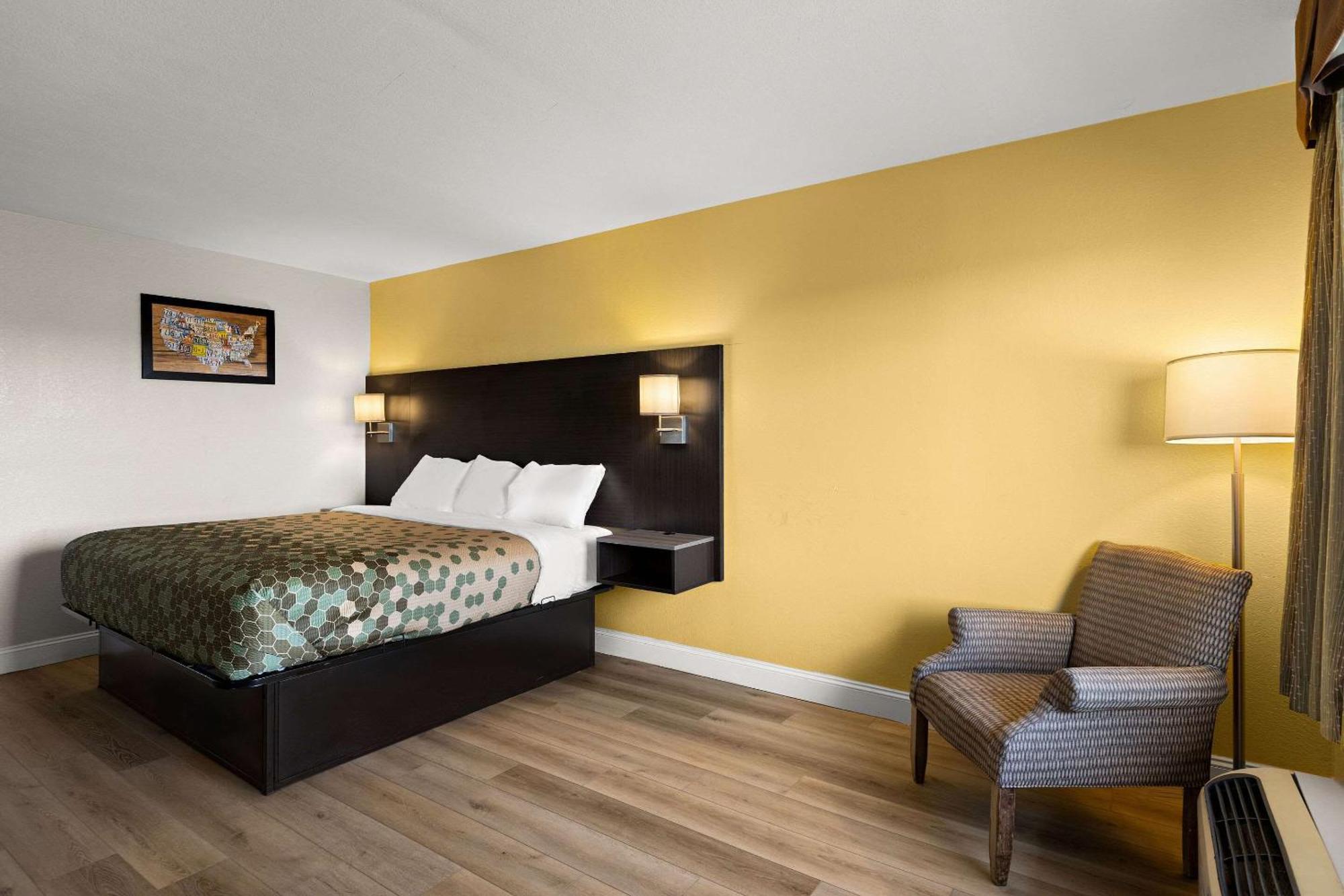 Econo Lodge White Pine Morristown I-81 & I-40 Split מראה חיצוני תמונה