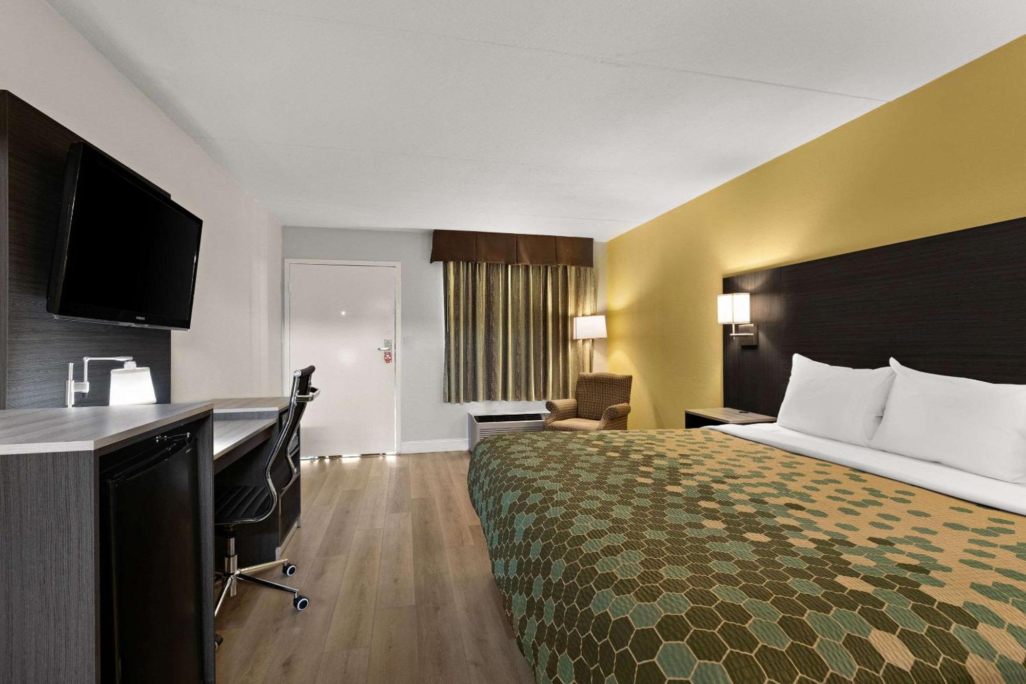 Econo Lodge White Pine Morristown I-81 & I-40 Split מראה חיצוני תמונה