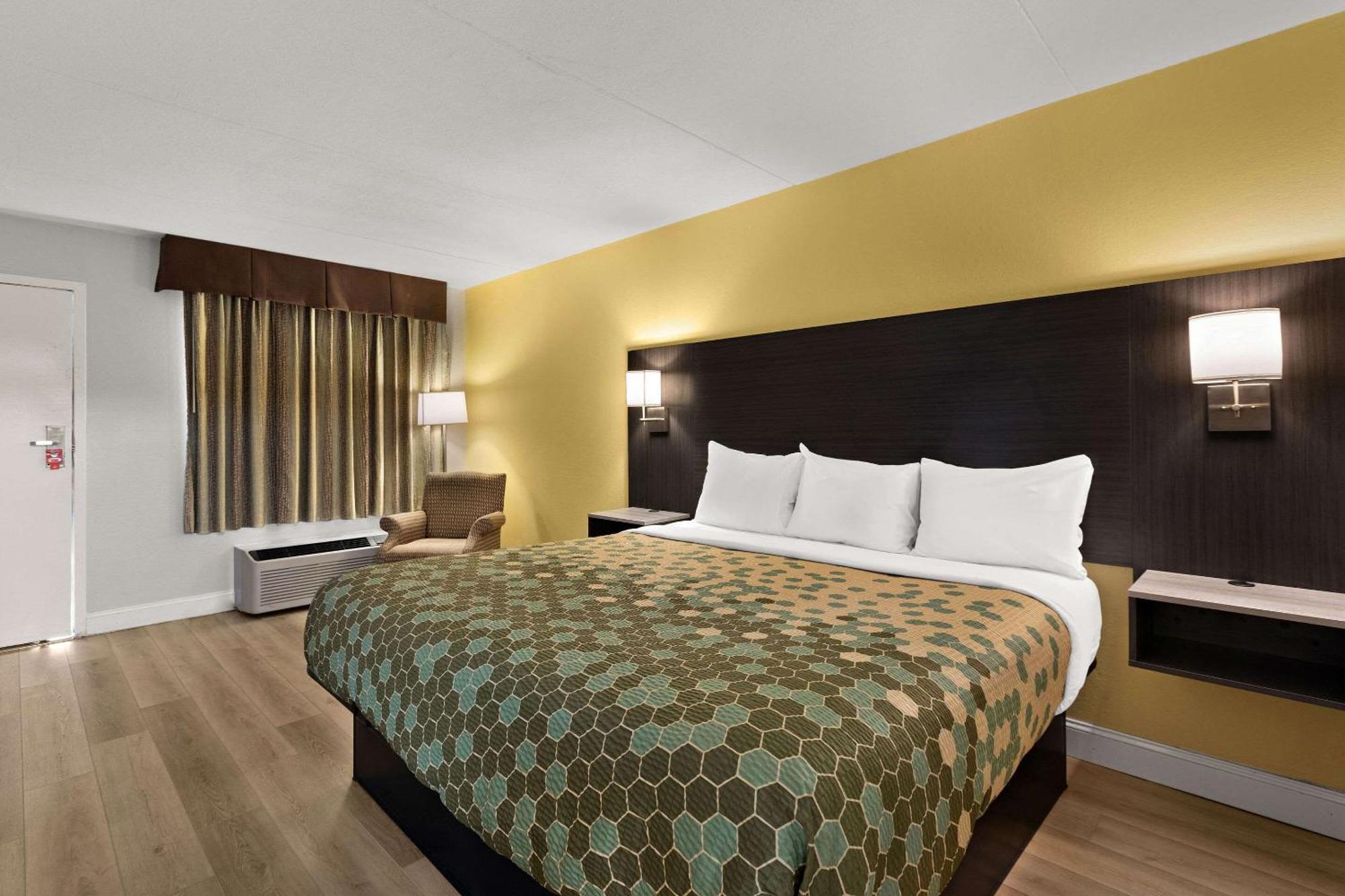 Econo Lodge White Pine Morristown I-81 & I-40 Split מראה חיצוני תמונה